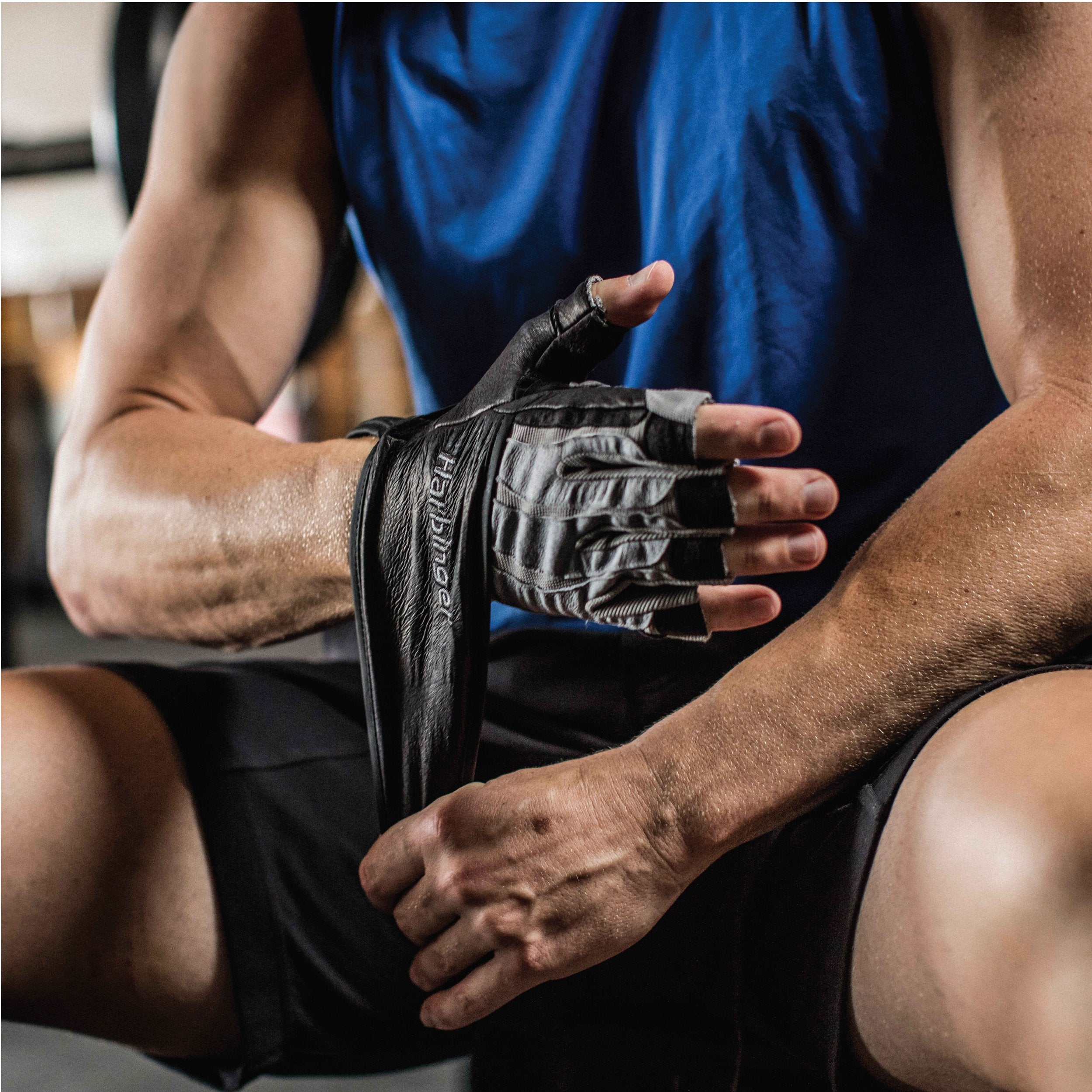 Harbinger Men's BioForm WristWrap Weightlifting Glove with Heat-Activated Cushioned Palm (Pair), Large - yrGear Australia